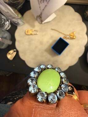 Liz Palacios Vintage Lime Green Cabochon Crystal Halo Statement Ring